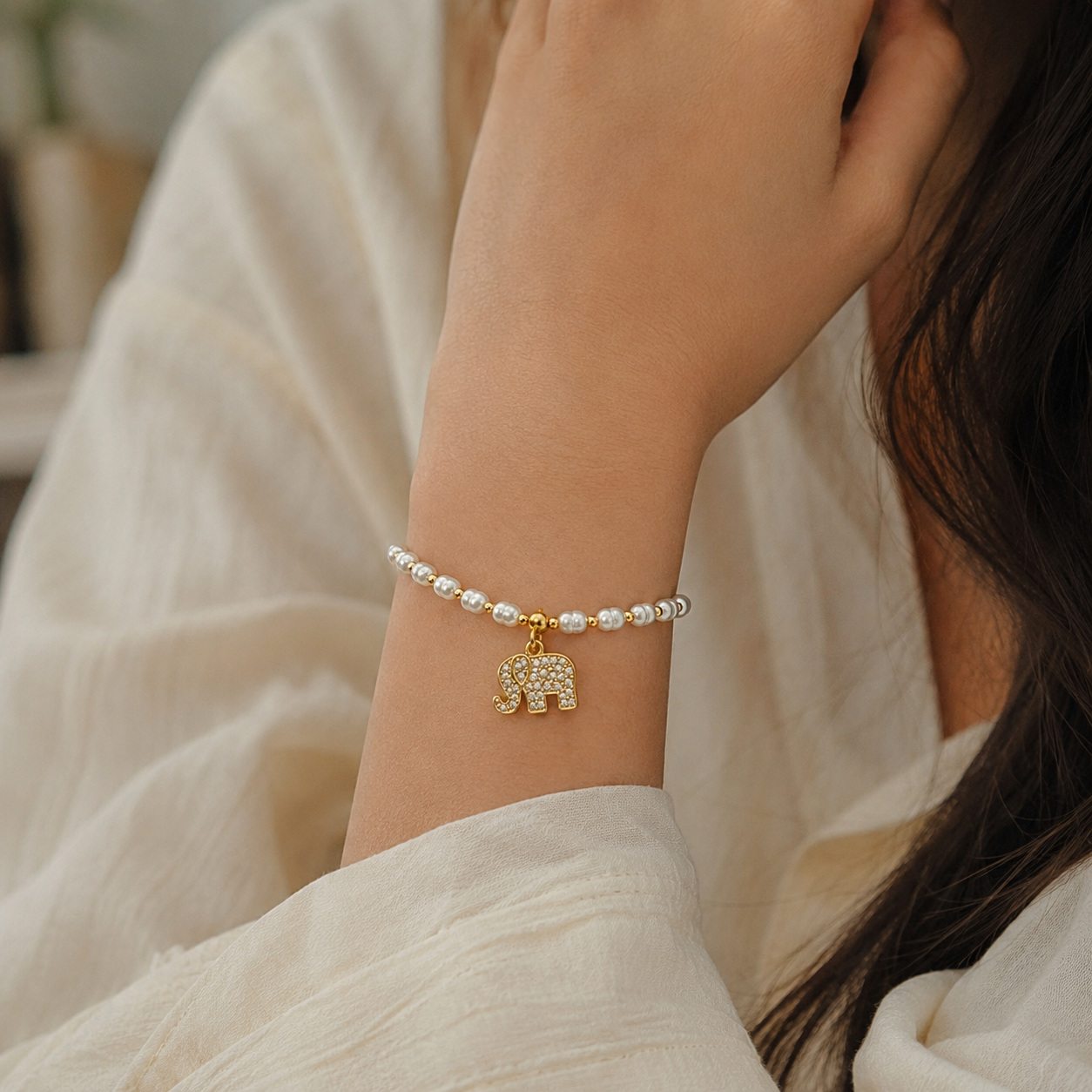 Luna Pearl Charm Bracelet