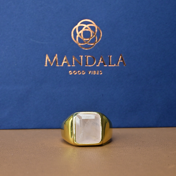 Madagascan Rose Quartz Ring For Male Wavelength 450 THz